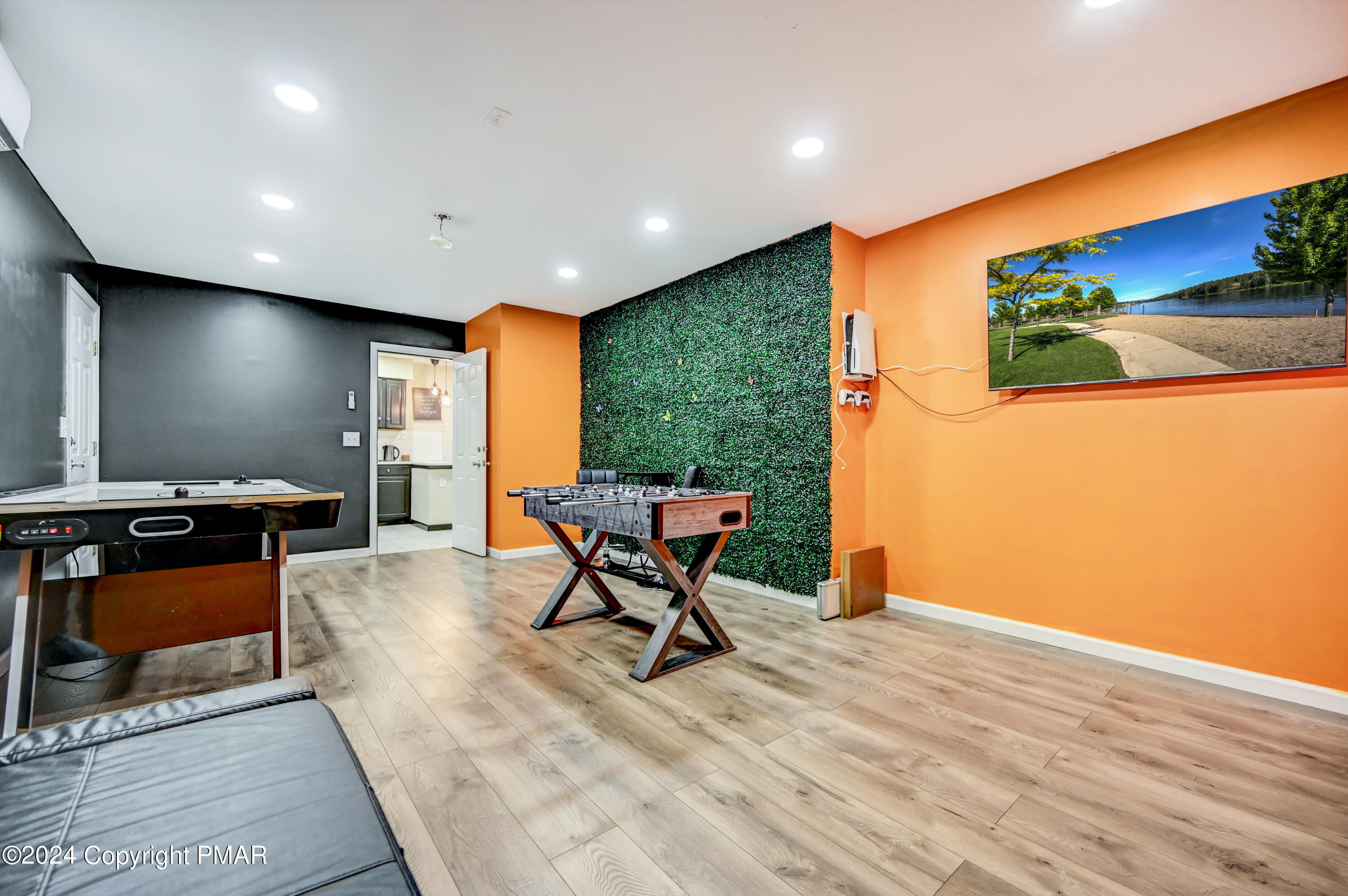 130 Cranberry Drive Blakeslee, PA 18610 - Photo 41 of 93 130 Cranberry Dr 43