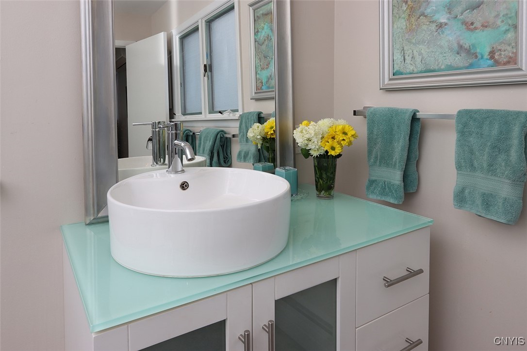 2125 Terrace Lane South Skaneateles, NY 13152 - Photo 31 of 50