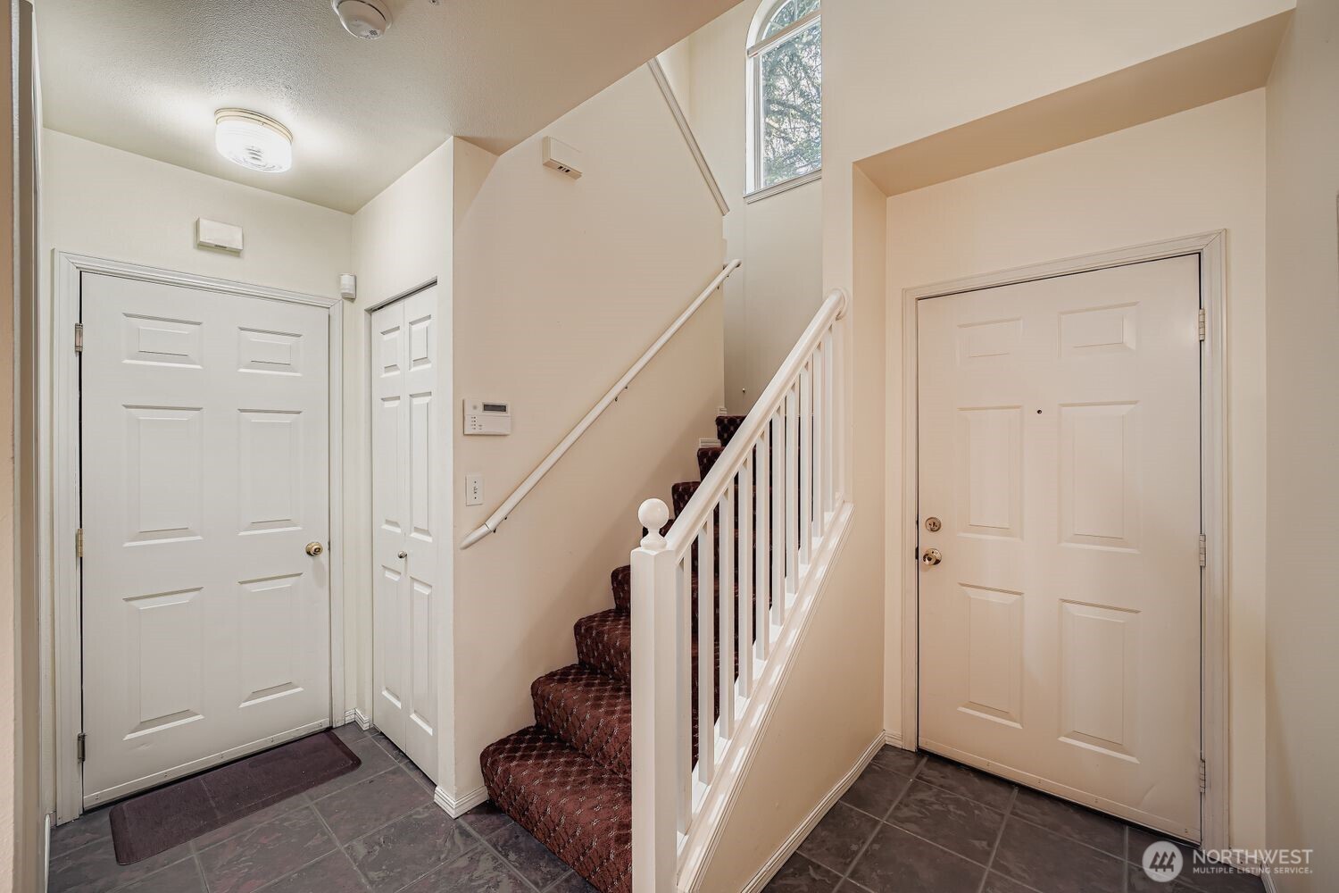 4808 Northeast Sunset Boulevard, Unit A101 Renton, WA 98059 - Photo 2 of 17 Gallery Image 2