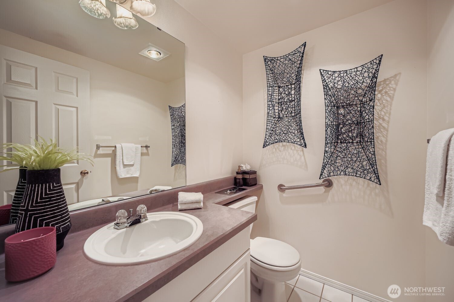4808 Northeast Sunset Boulevard, Unit A101 Renton, WA 98059 - Photo 9 of 17 Gallery Image 9