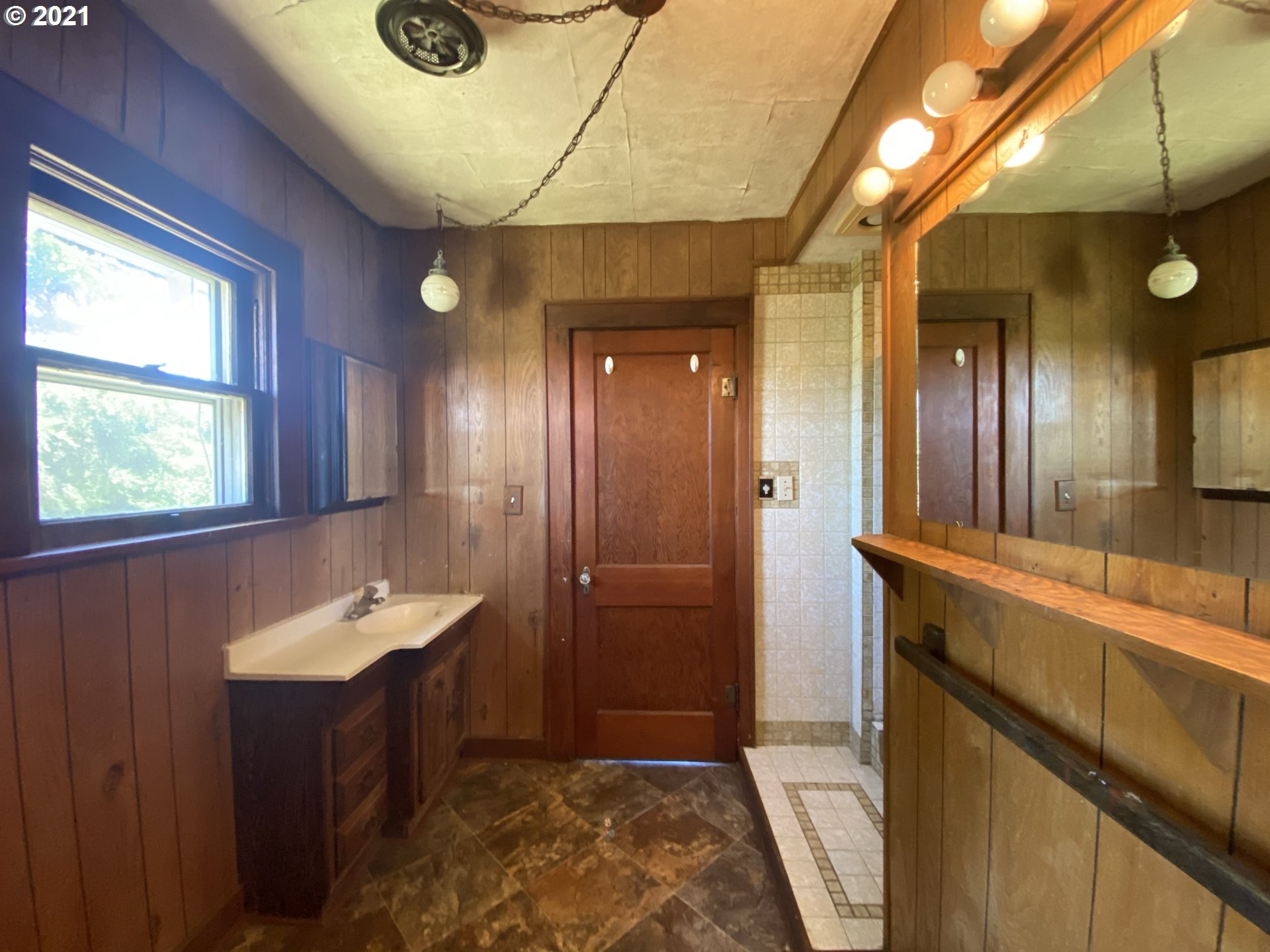 85719 Edenvale Road Pleasant Hill, OR 97455 - Photo 17 of 31