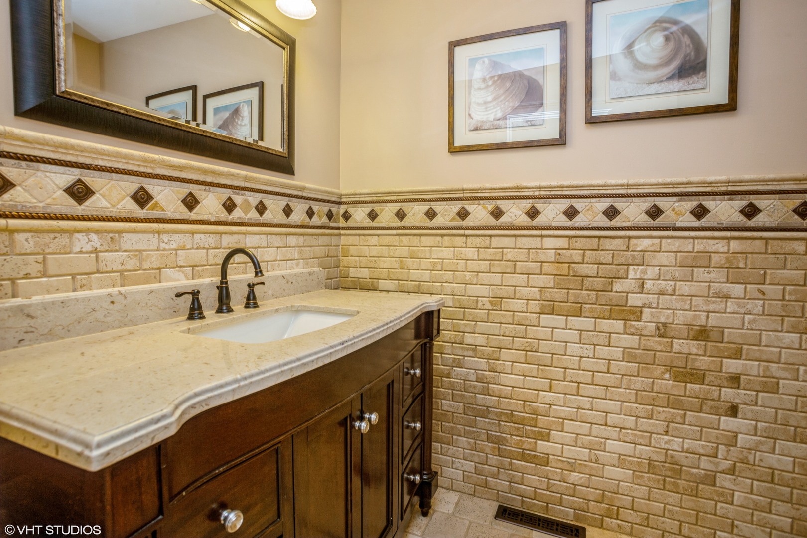 24 Yorkshire Woods Oak Brook, IL 60523 - Photo 19 of 22