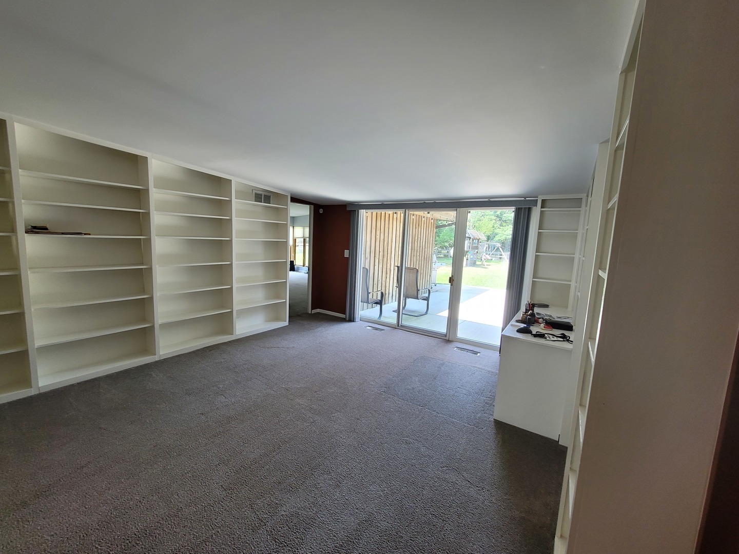 24 Yorkshire Woods Oak Brook, IL 60523 - Photo 20 of 22