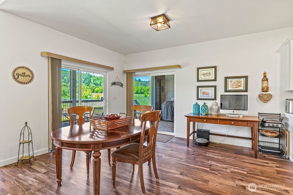 11 Nature Loop Cathlamet, WA 98612 - Photo 23 of 39 Gallery Image 23