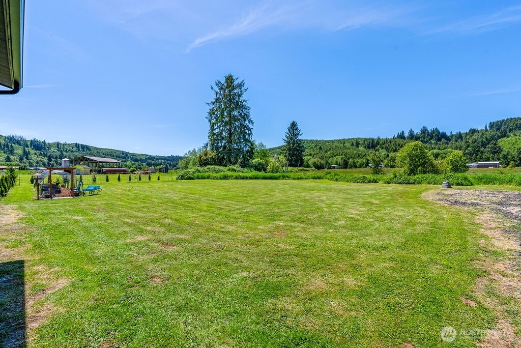 11 Nature Loop Cathlamet, WA 98612 - Photo 34 of 39 Gallery Image 34