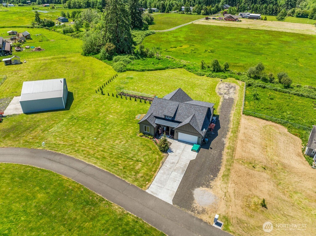 11 Nature Loop Cathlamet, WA 98612 - Photo 8 of 39 Gallery Image 8