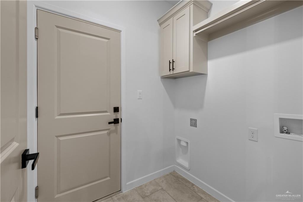 2713 East Comal Road Edinburg, TX 78542 - Photo 25 of 29 a view of room