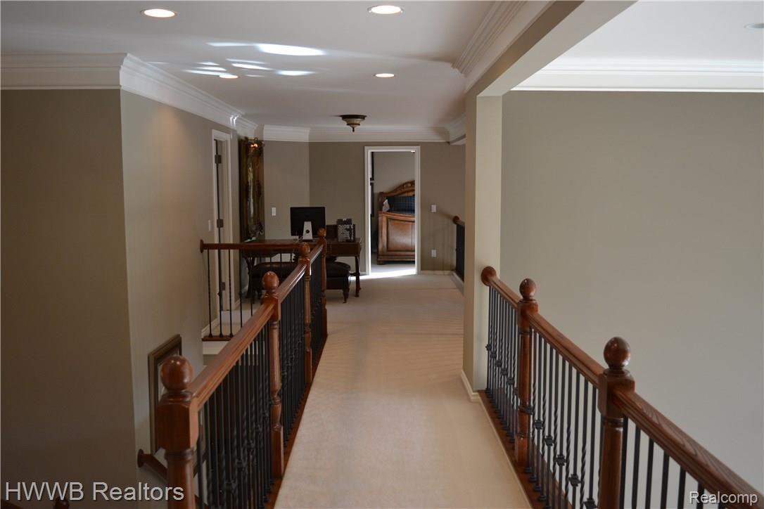 2799 South Addison Circle Rochester, MI 48306 - Photo 42 of 71 Second Floor Hallway