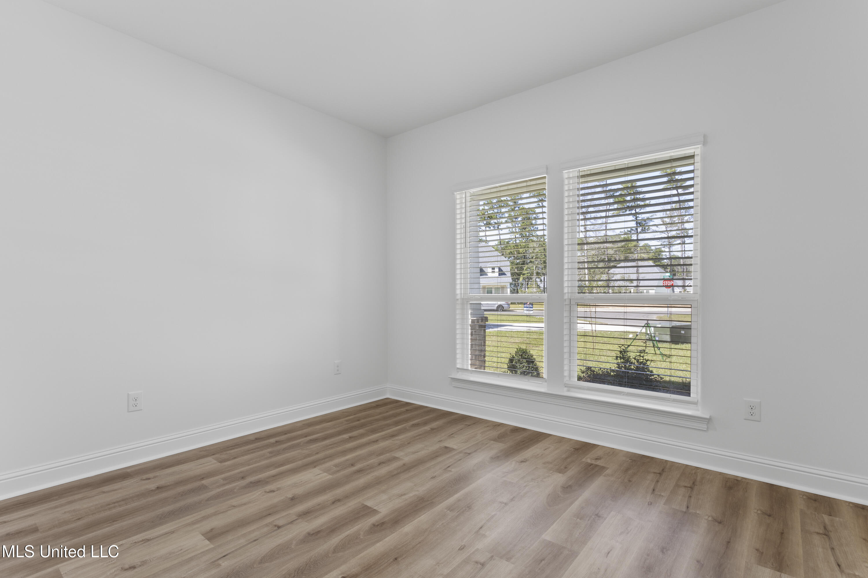 6305 Annie Cove Ocean Springs, MS 39564 - Photo 14 of 27 0024