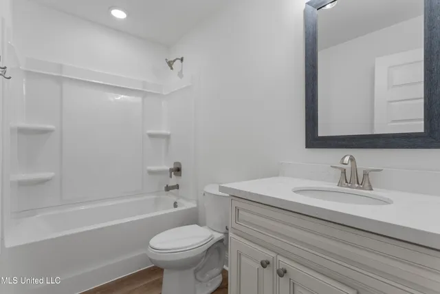 $374,990 | 6305 Annie Cove, Ocean Springs, MS 39564