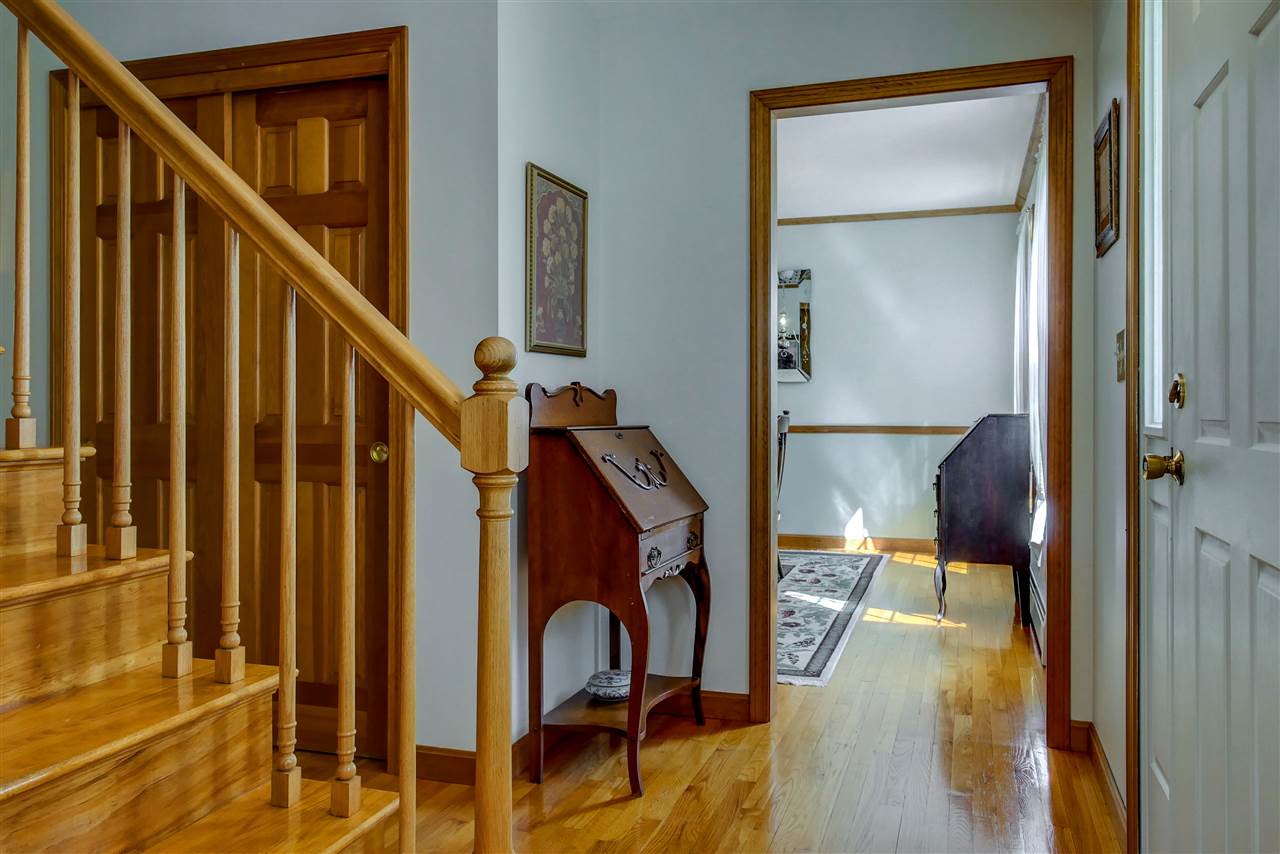16 Searles Road Windham, NH 03087 - Photo 2 of 29