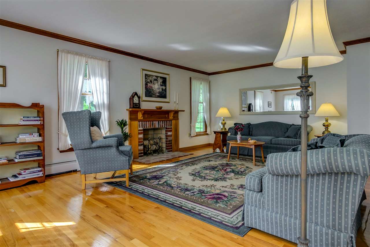 16 Searles Road Windham, NH 03087 - Photo 3 of 29