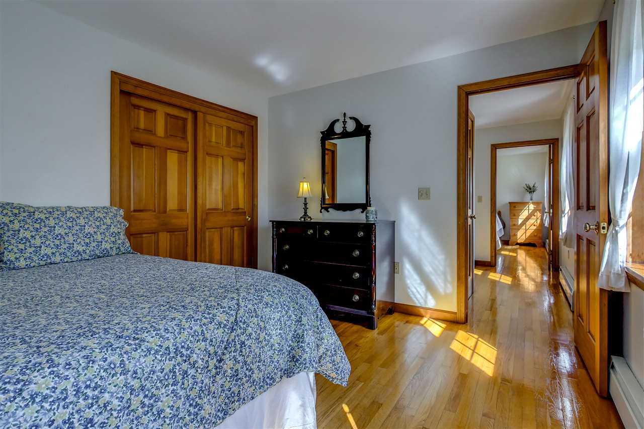 16 Searles Road Windham, NH 03087 - Photo 22 of 29