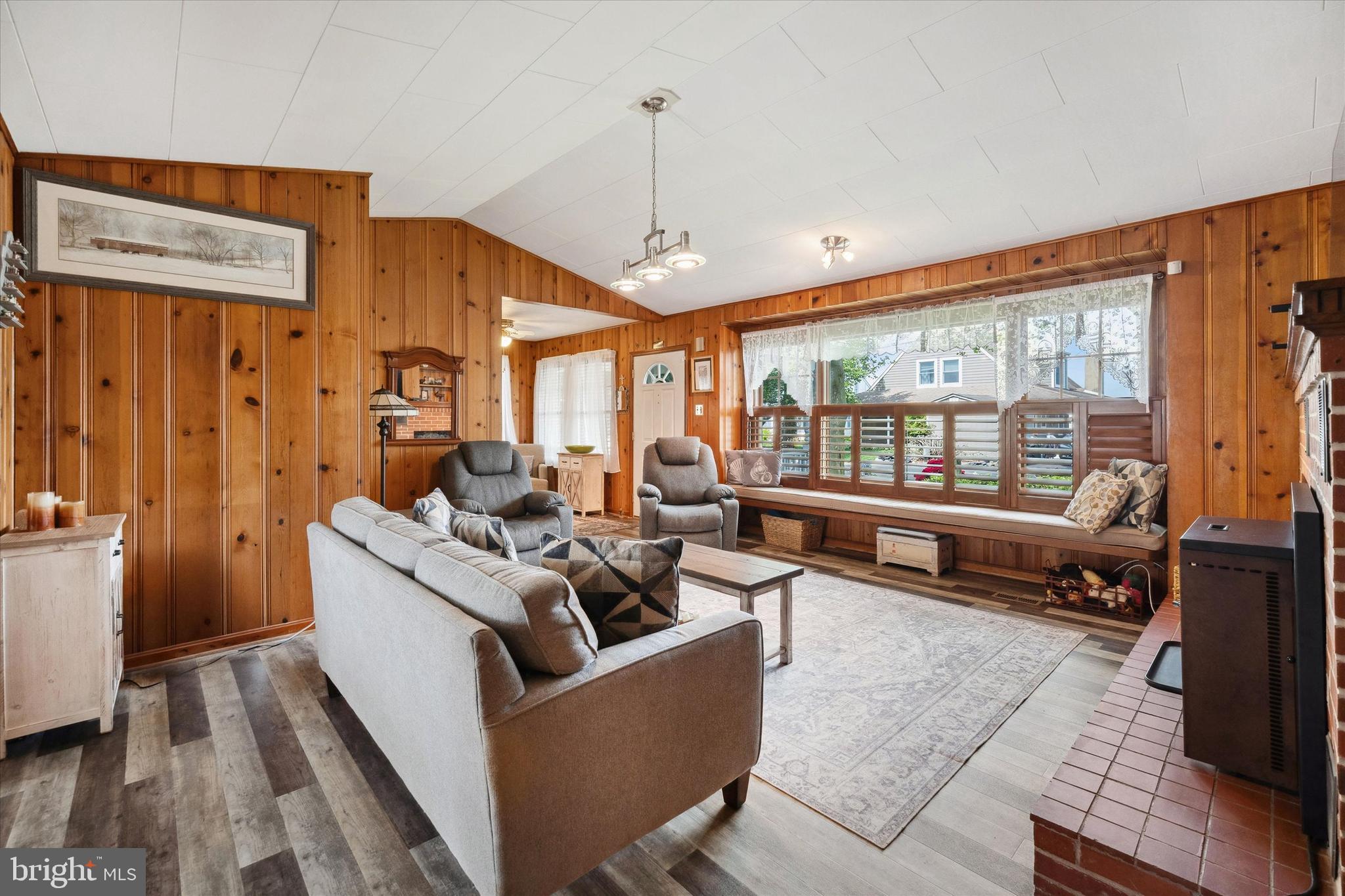 48 Bluff Road Earleville, MD 21919 - Photo 21 of 58 a living room with furniture and a flat screen tv