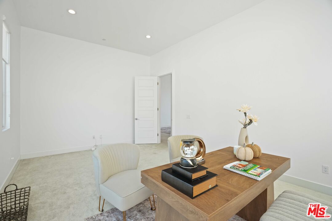 11818 Hillsborough Lane Porter Ranch, CA 91326 - Photo 26 of 47