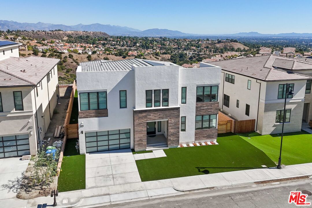 11818 Hillsborough Lane Porter Ranch, CA 91326 - Photo 6 of 47