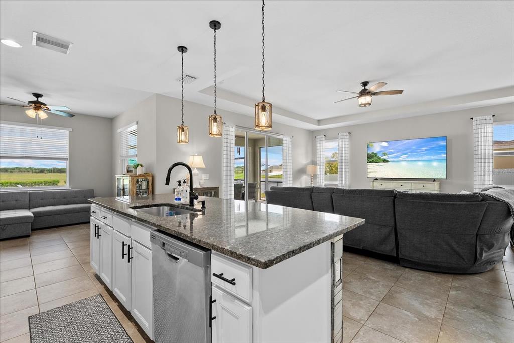 15531 Trinity Fall Way Bradenton, FL 34212 - Photo 16 of 71