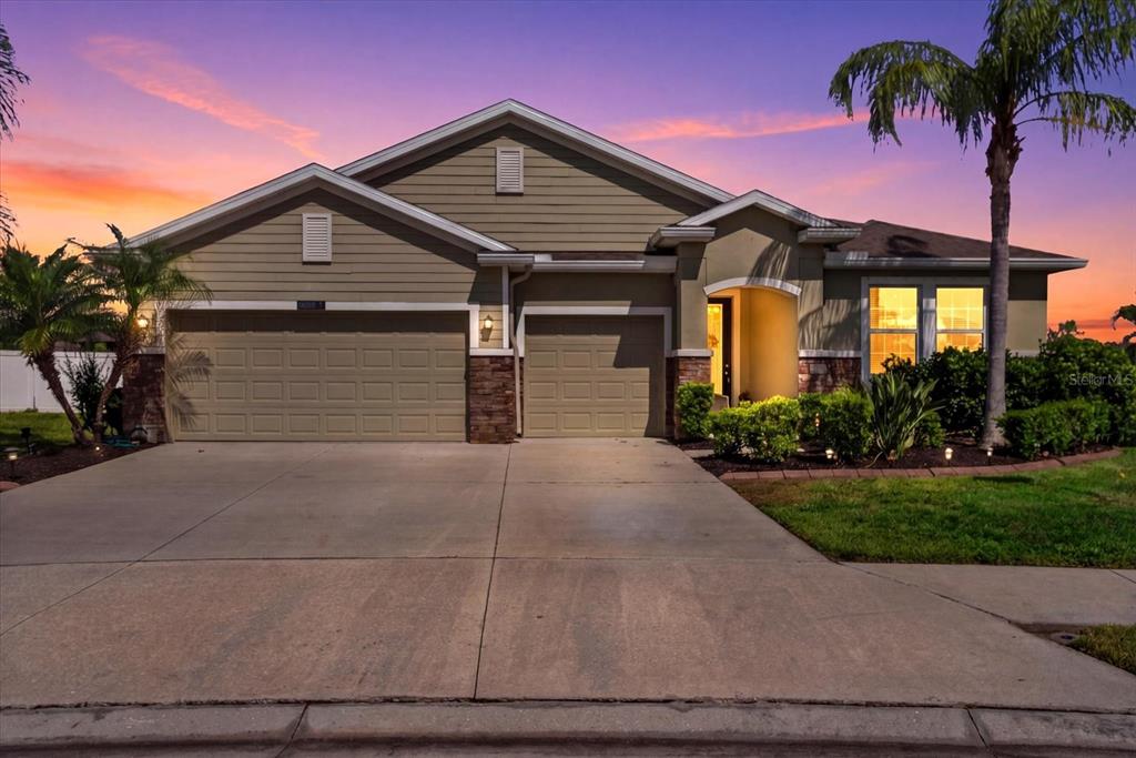 15531 Trinity Fall Way Bradenton, FL 34212 - Photo 3 of 71