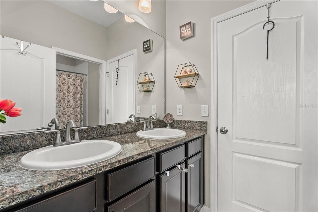 15531 Trinity Fall Way Bradenton, FL 34212 - Photo 32 of 71