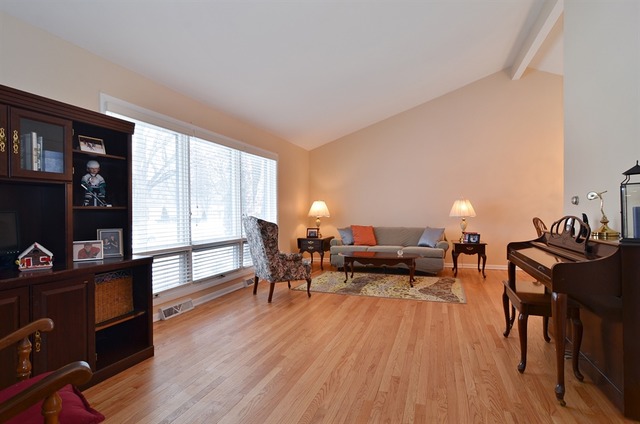 616 North Hamlin Avenue Park Ridge, IL 60068 - Photo 2 of 10