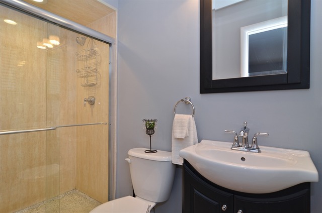 616 North Hamlin Avenue Park Ridge, IL 60068 - Photo 9 of 10