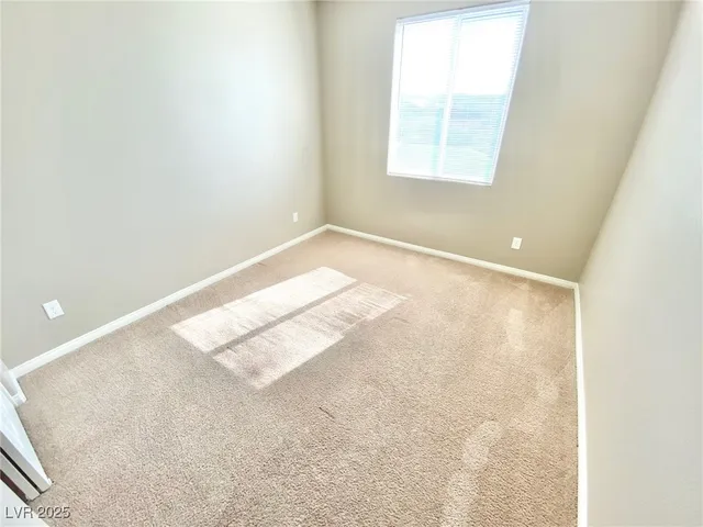 $2,300 | 81 Avenza Drive, Henderson, NV 89011