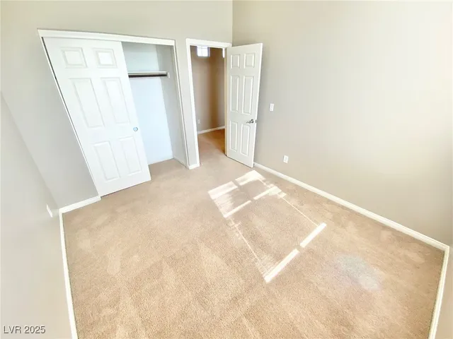 $2,300 | 81 Avenza Drive, Henderson, NV 89011