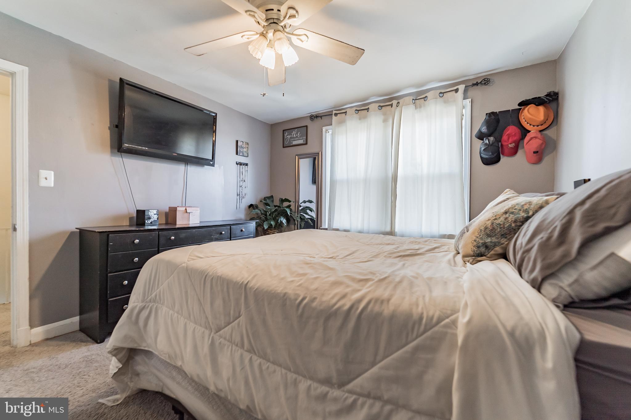 184 Cherrydell Road Baltimore, MD 21228 - Photo 12 of 31
