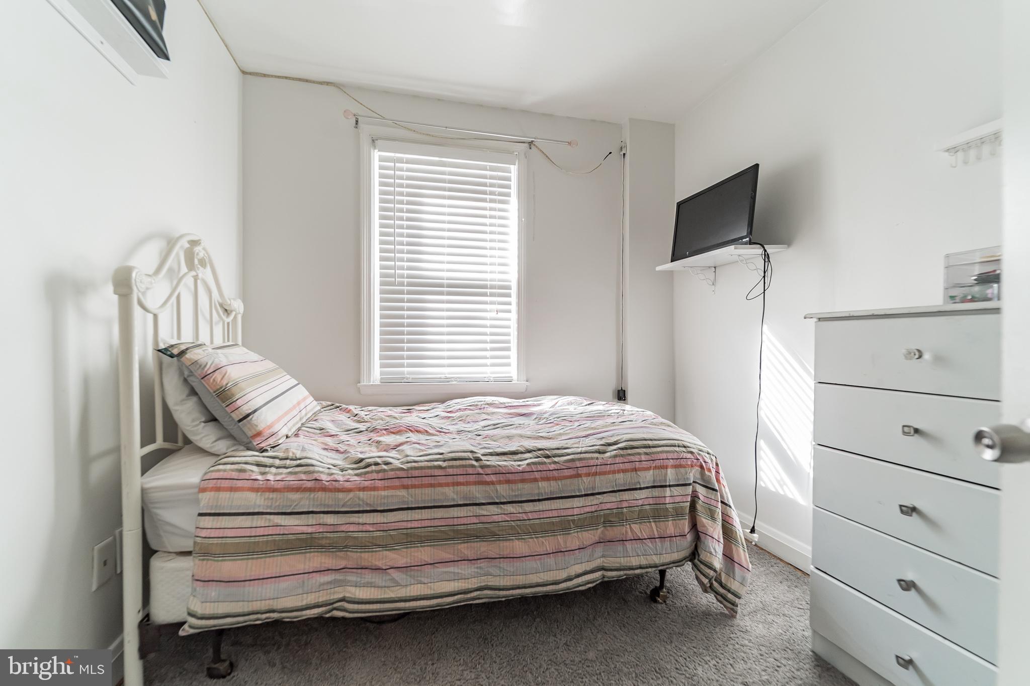 184 Cherrydell Road Baltimore, MD 21228 - Photo 17 of 31