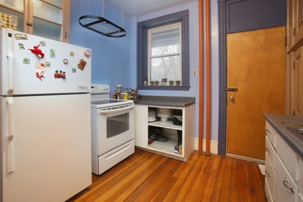6 Radcliffe Road, Unit 2 Boston, MA 02134 - Photo 4 of 9