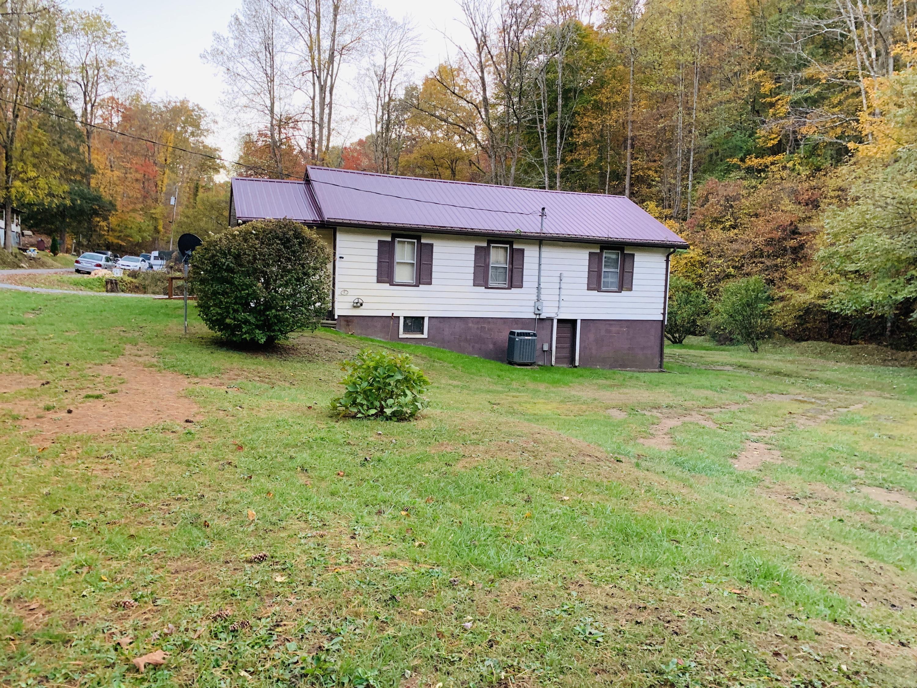 665 Sandlick Road St. Charles, VA 24282 - Photo 7 of 20 4AA16AC7-64B2-4A04-831B-A6EC9051568D