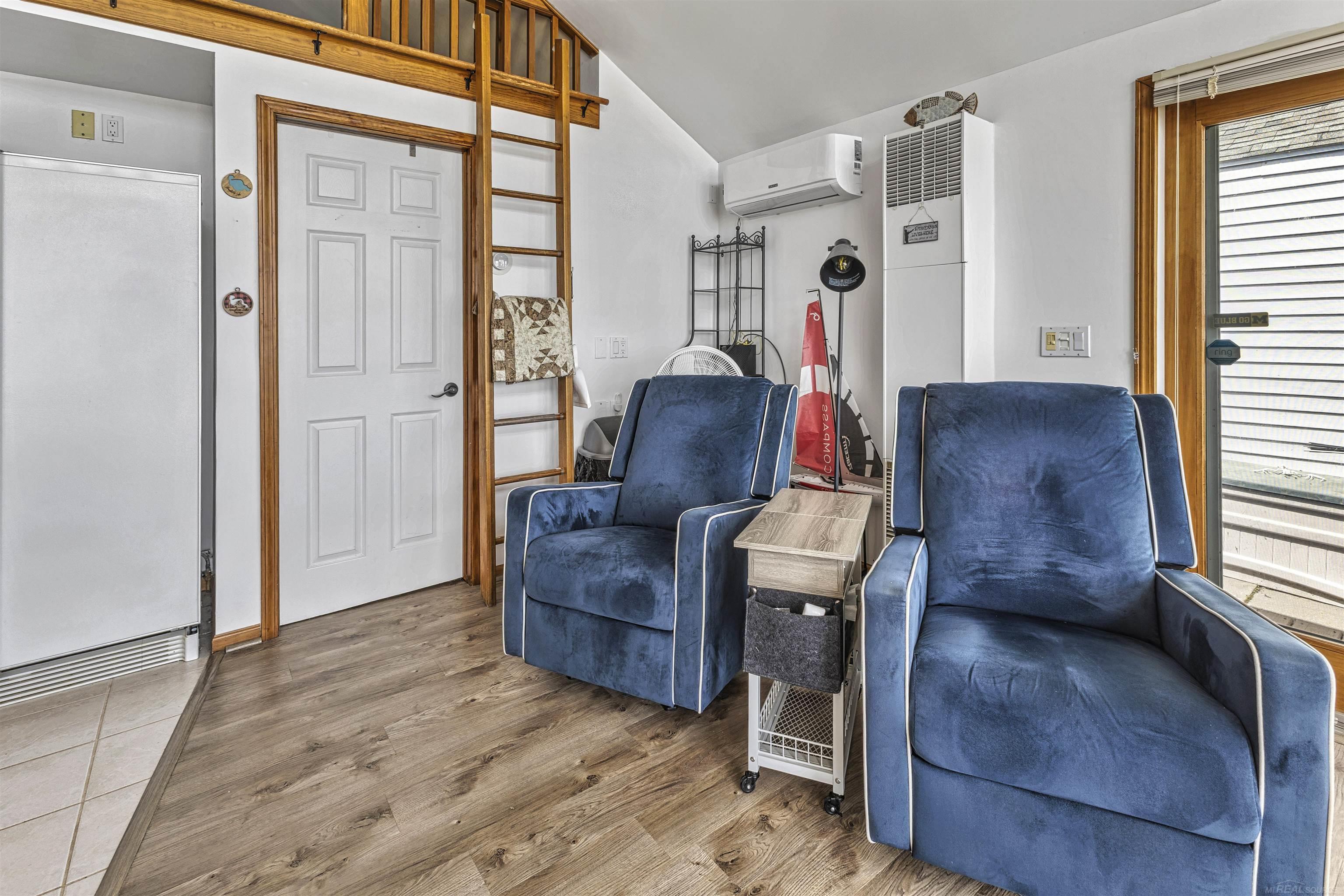 204 Broadway Road, Unit 2 Houghton Lake, MI 48629 - Photo 8 of 30