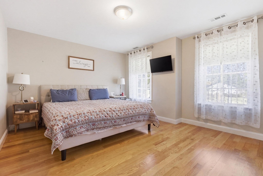 7 Spring Court, Unit A Woburn, MA 01801 - Photo 20 of 40