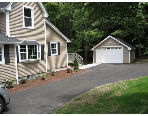 58 Mountain Road Wilbraham, MA 01095 - Photo 3 of 13