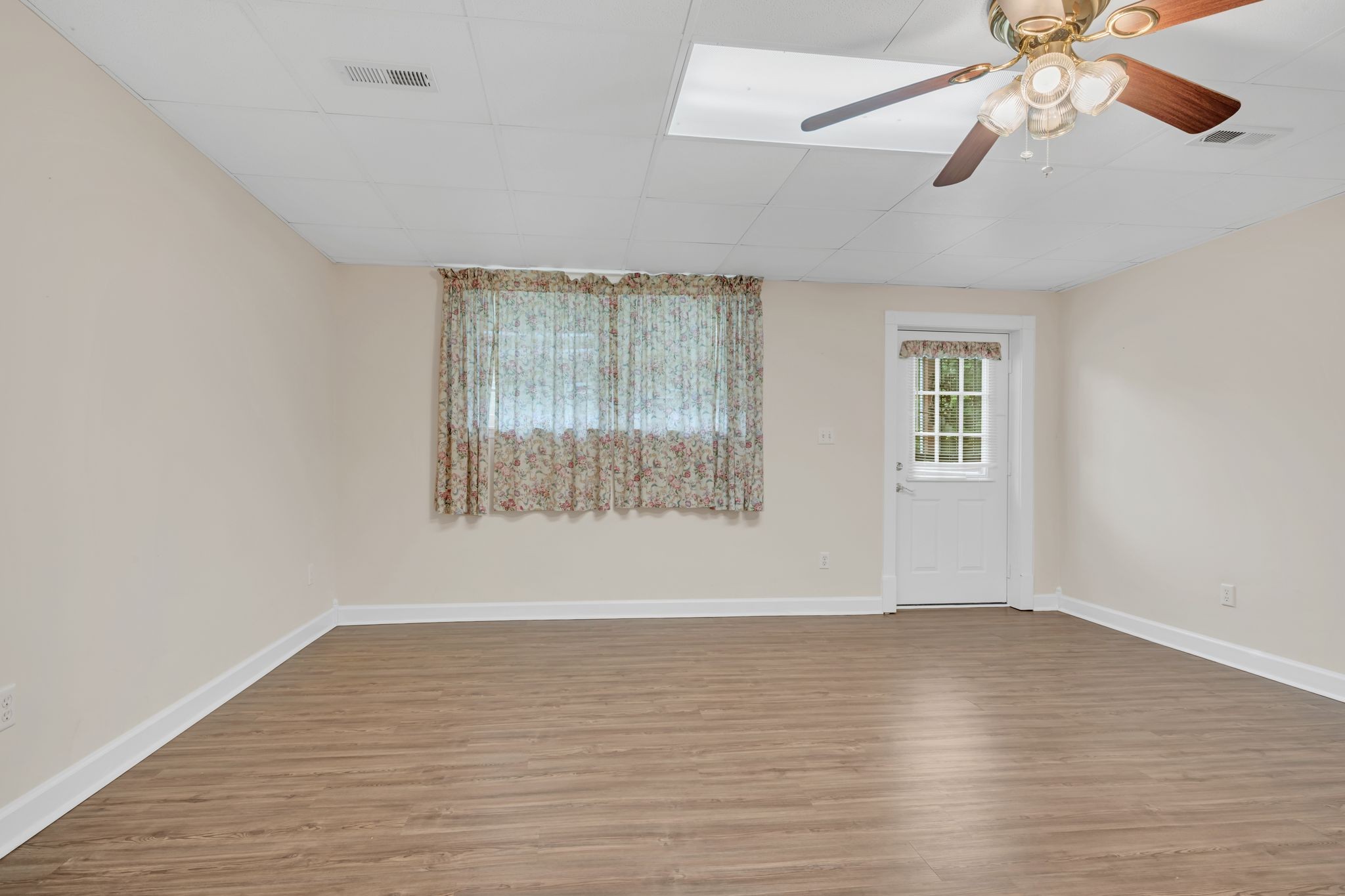 398 North Hummingbird Lane Dickson, TN 37055 - Photo 43 of 57