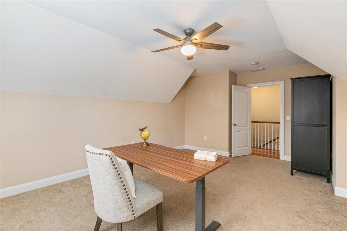 48 Marblehead Road Windham, NH 03087 - Photo 37 of 50