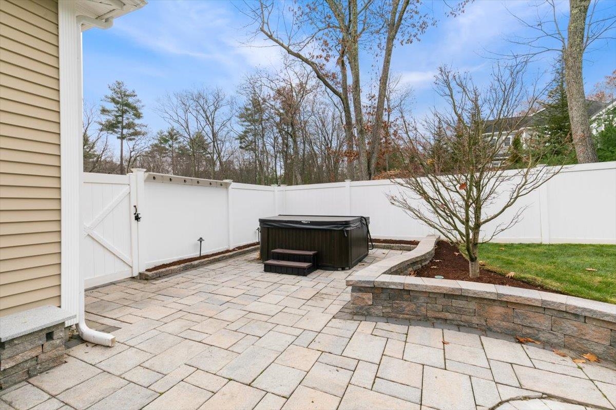 48 Marblehead Road Windham, NH 03087 - Photo 41 of 50