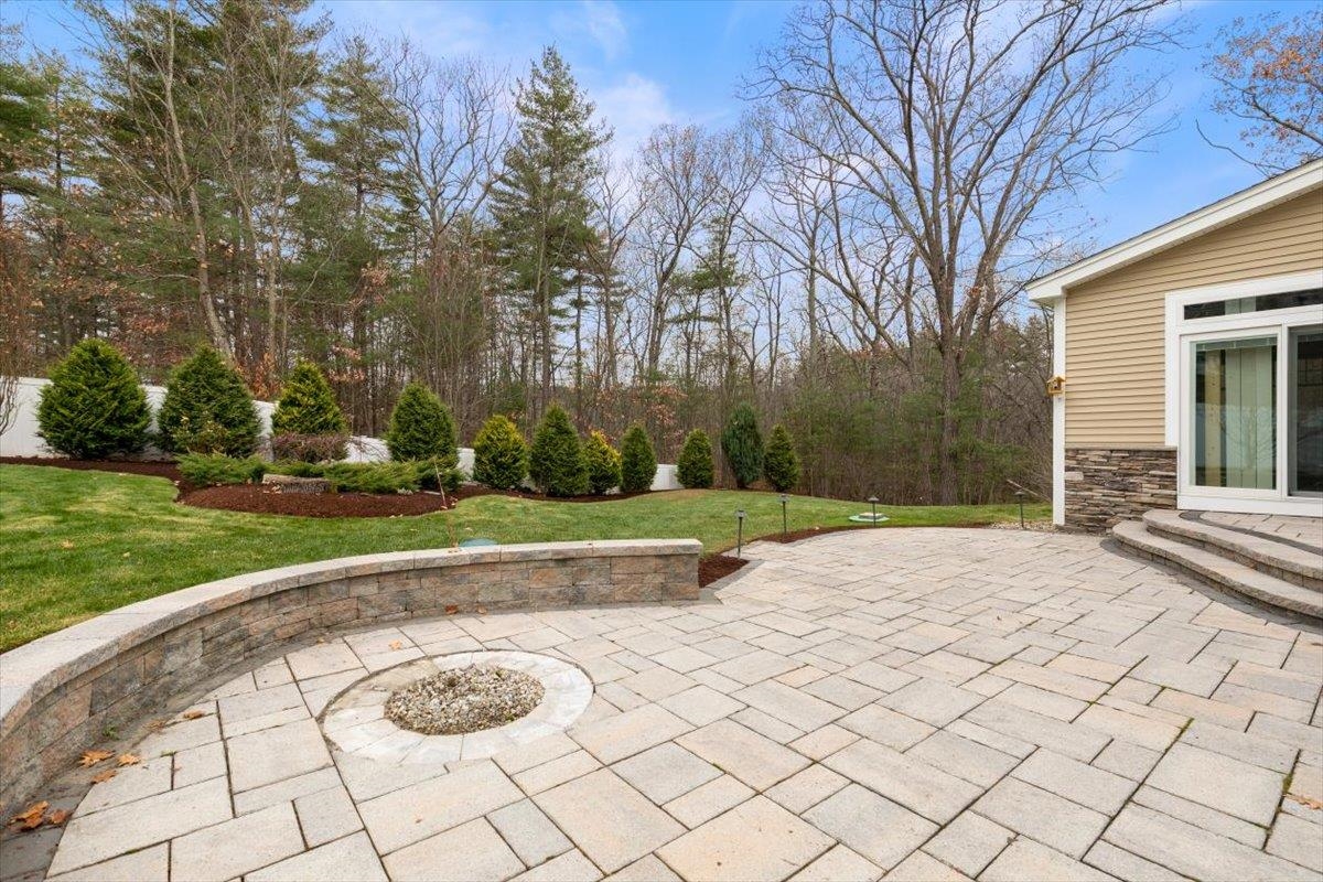 48 Marblehead Road Windham, NH 03087 - Photo 44 of 50