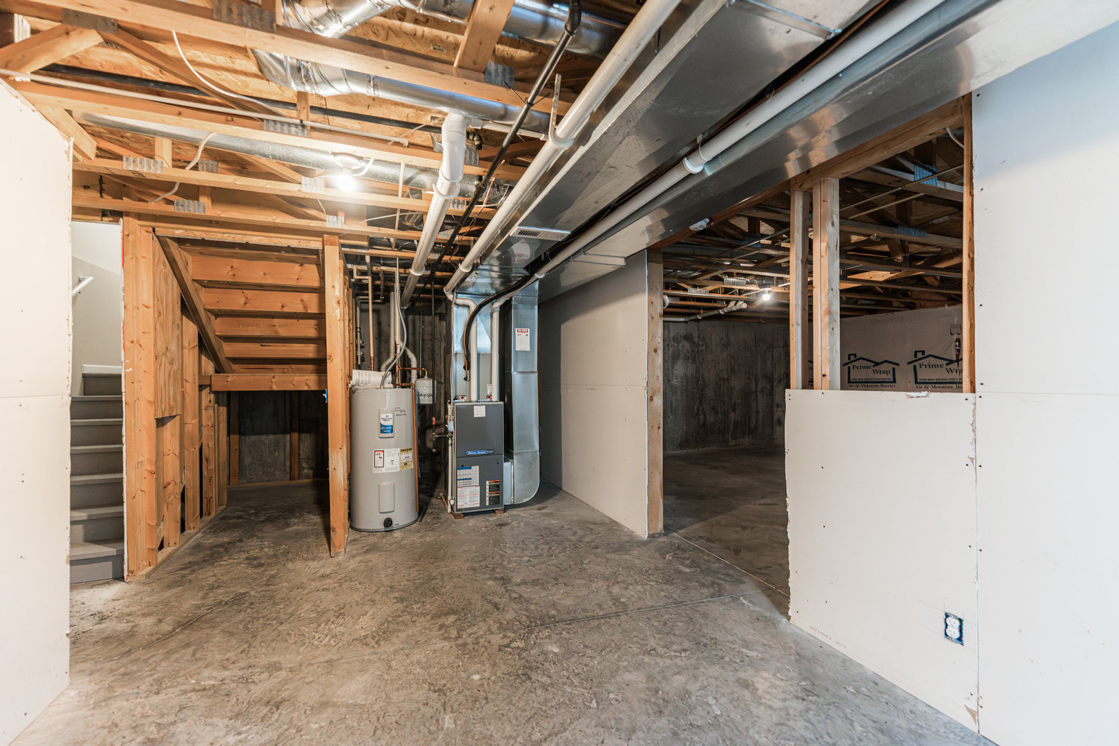 639 Stonegate Drive Sycamore, IL 60178 - Photo 29 of 32 a view of an empty room