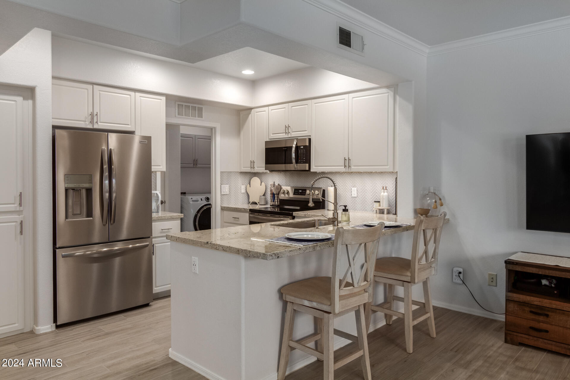 295 North Rural Road, Unit 162 Chandler, AZ 85226 - Photo 6 of 32 0008-08 - Rural