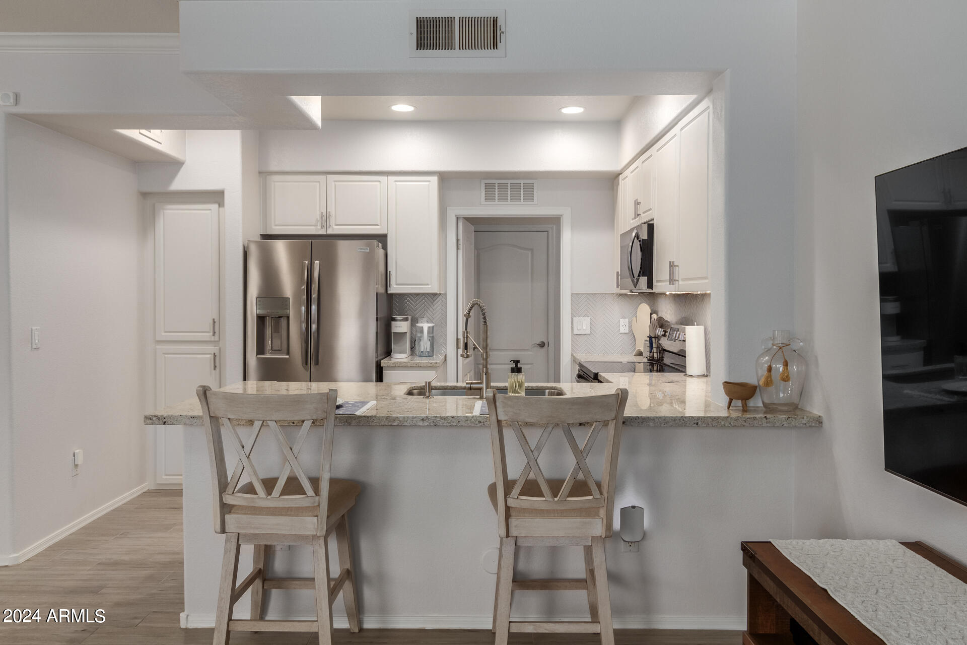 295 North Rural Road, Unit 162 Chandler, AZ 85226 - Photo 8 of 32 0010-10 - Rural