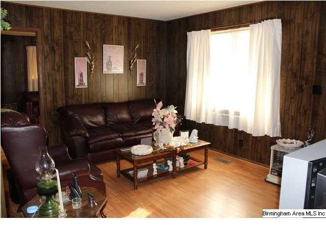 878 Morning Star Road Ragland, AL 35131 - Photo 2 of 28