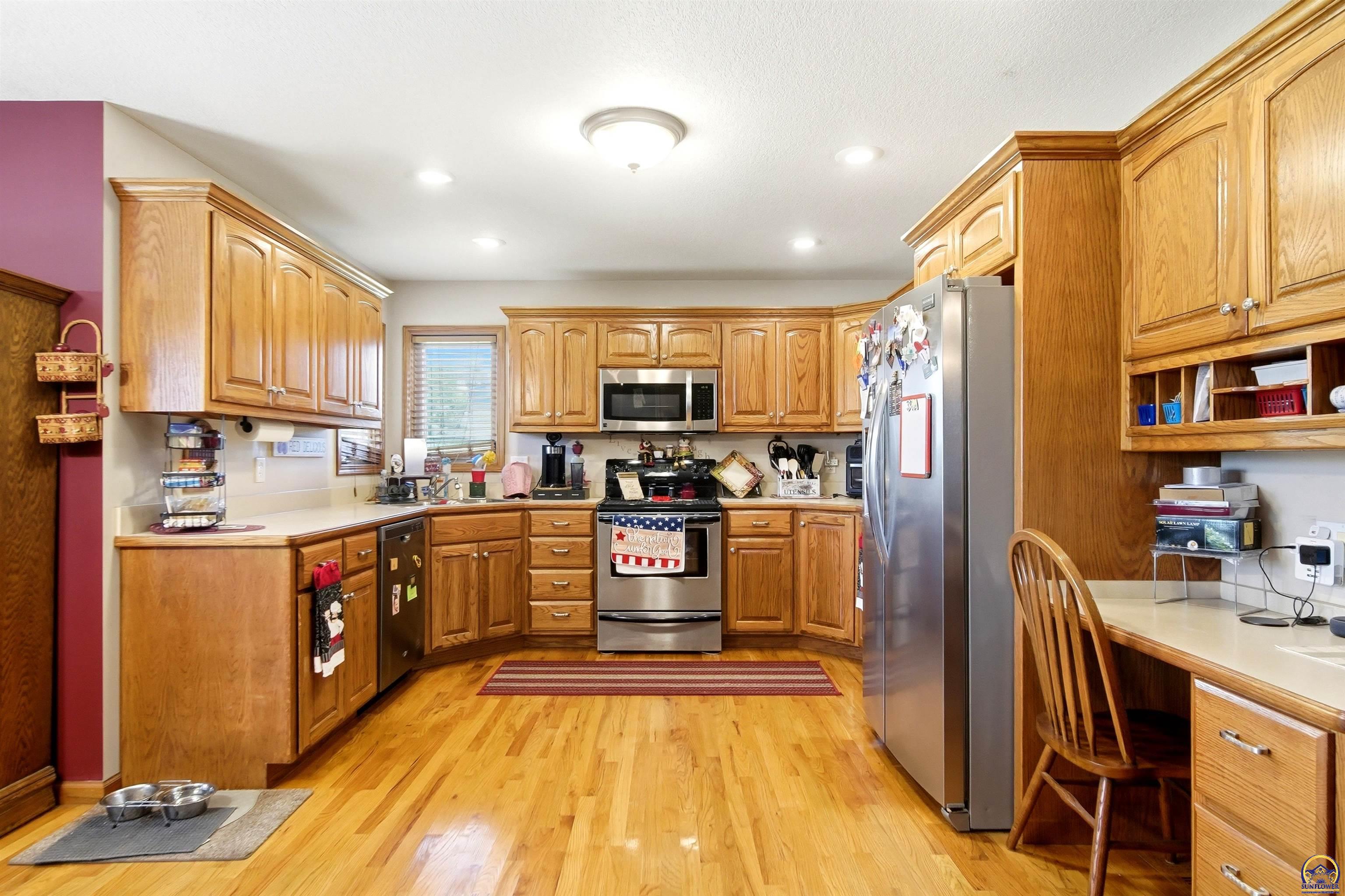 5045 Northwest Rochester Road Topeka, KS 66618 - Photo 8 of 31