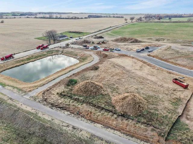 $89,900 | Lot 1 South Eight, Evansville, WI 53536