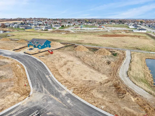 $89,900 | Lot 1 South Eight, Evansville, WI 53536