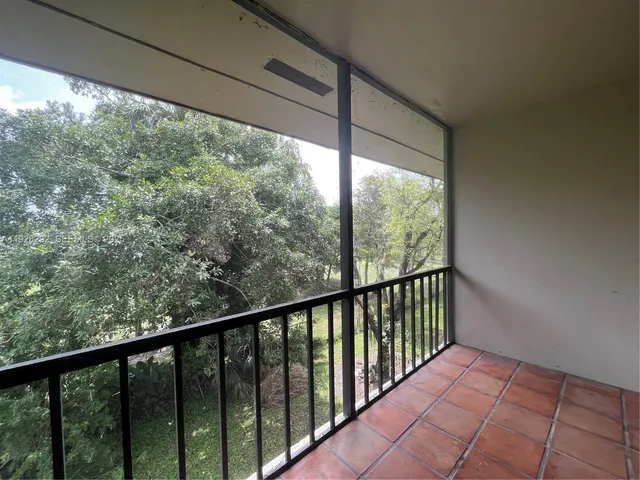 $1,800 | 7820 South Colony Circle, Unit 301, Tamarac, FL 33321