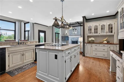 $899,000 | 13101 Walmer Street, Overland Park, KS 66209