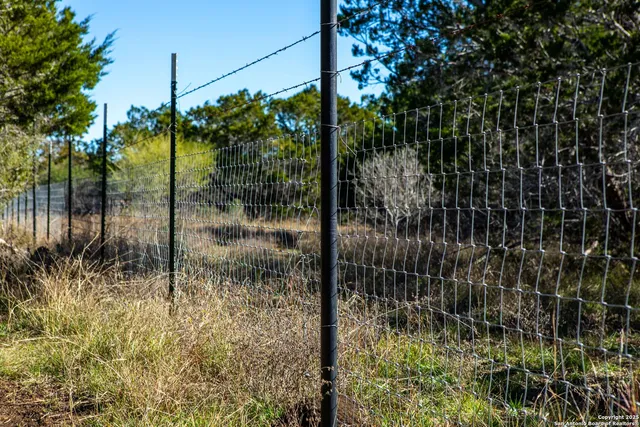 $349,000 | 10935 Fm 470, Tarpley, TX 78883