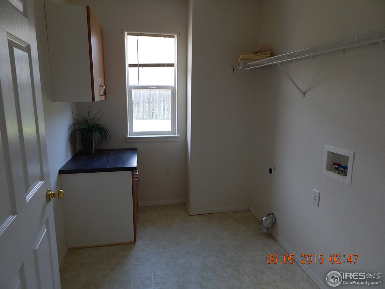 8406 18th St Road Greeley, CO 80634 - Photo 7 of 20 laundry room