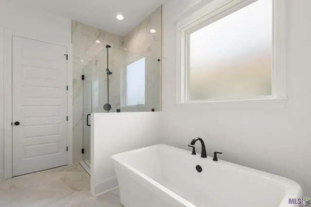 $449,000 | 1148 Ivy Street, Denham Springs, LA 70726